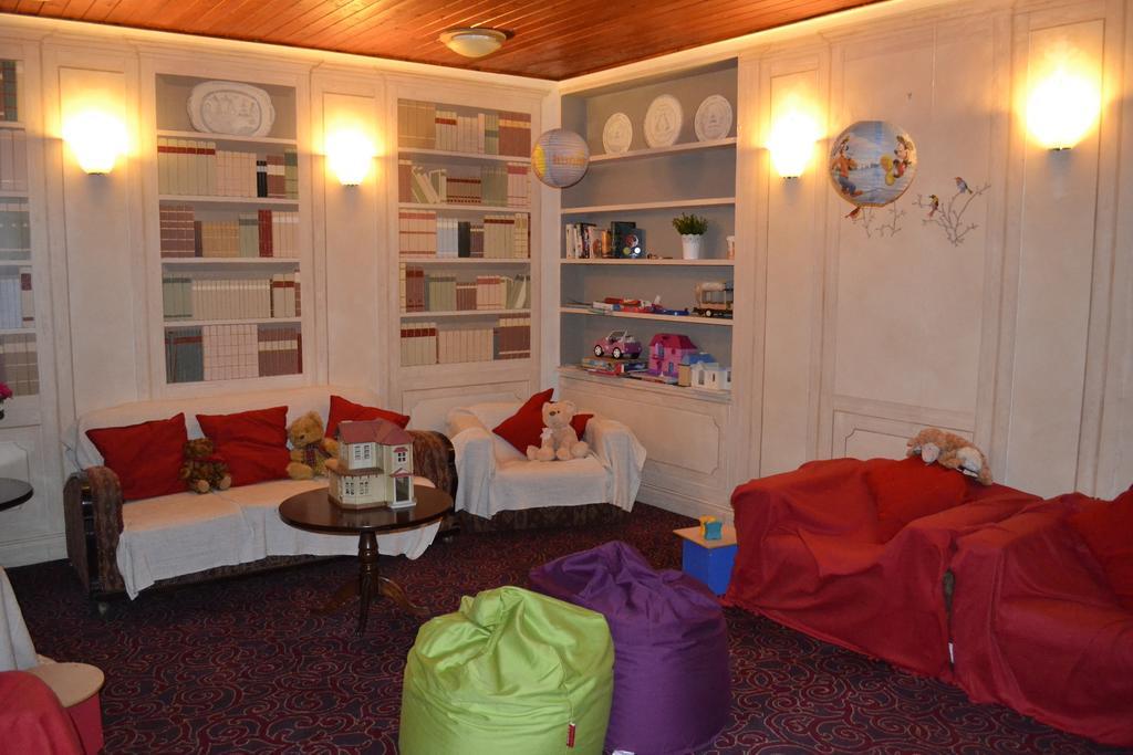 Twin Trees Hotel & Leisure Club บัลลินา ภายนอก รูปภาพ