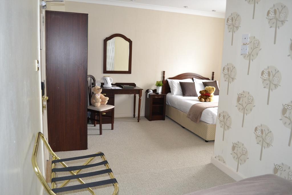 Twin Trees Hotel & Leisure Club บัลลินา ห้อง รูปภาพ